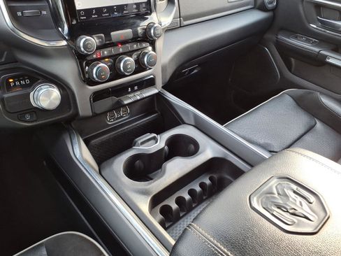 Used 2024 RAM 1500 Laramie image 25