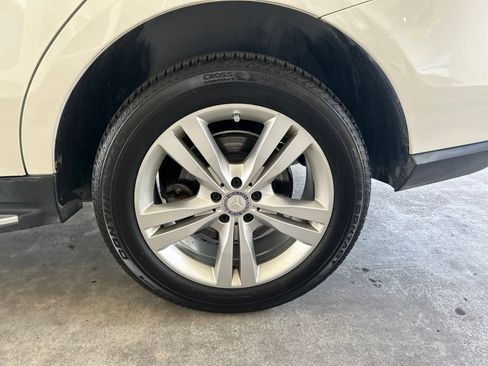Used 2012 Mercedes-Benz ML 350 BlueTEC 4MATIC image 19