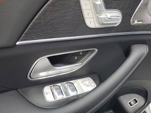 Certified 2026 Mercedes-Benz GLS 450 4MATIC image 20