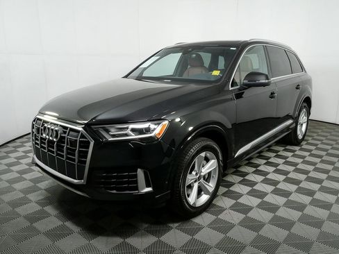 Used 2023 Audi Q7 2.0T Premium w/ Convenience Package image 26