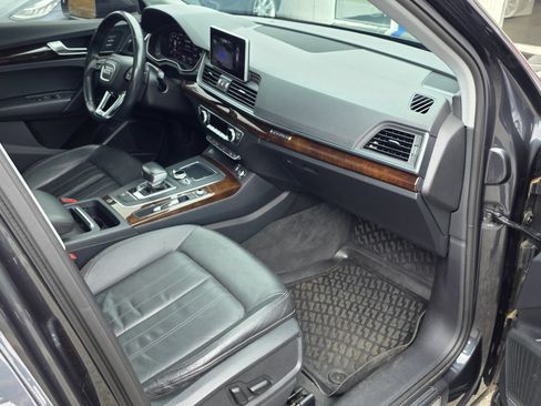 Used 2018 Audi Q5 2.0T Premium Plus w/ Premium Plus Package AWD/4WD image 12