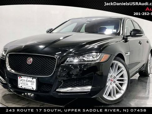Used 2016 Jaguar XF Prestige image 1