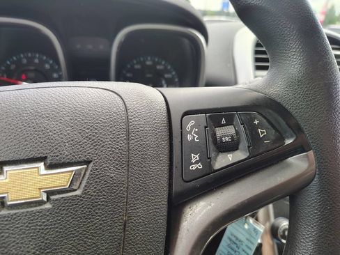 Used 2015 Chevrolet Malibu LT w/ Power Convenience Package FWD image 12