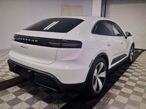 Used 2024 Porsche Macan 4 Electric AWD/4WD image 4