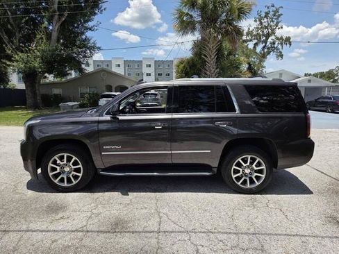 Used 2017 GMC Yukon Denali RWD image 4
