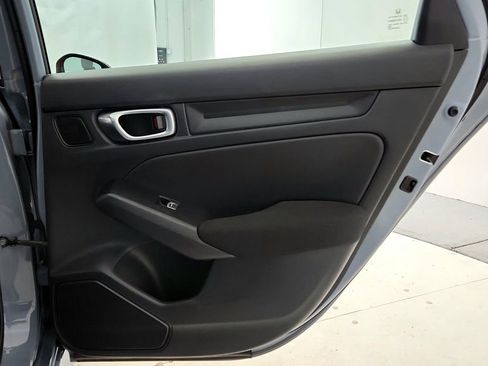 Used 2023 Honda Civic Sport image 19