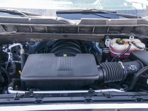 Used 2023 Chevrolet Silverado 1500 LT w/ Work Truck Package AWD/4WD image 12