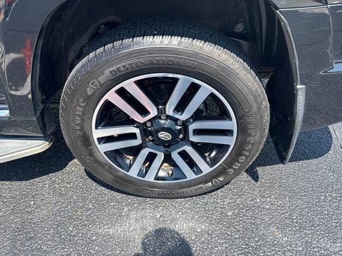 Used 2019 Toyota 4Runner Limited RWD image 4