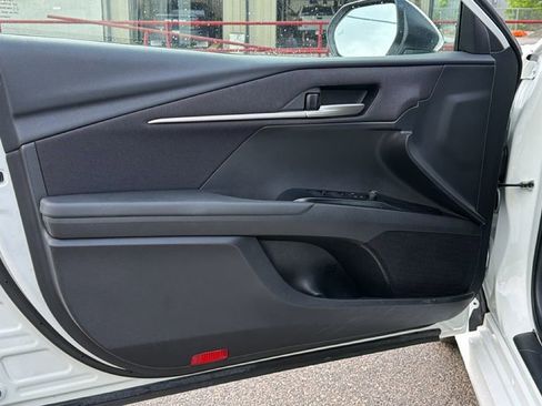Certified 2025 Toyota Camry LE image 13