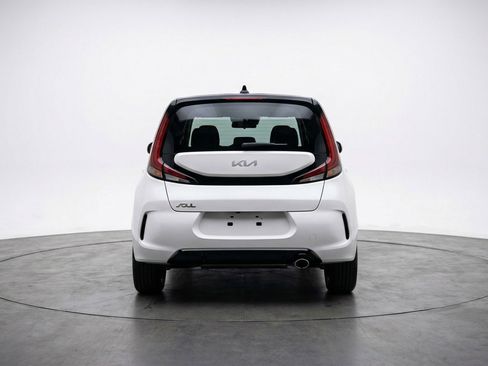 Used 2025 Kia Soul LX w/ LX Technology Package image 7