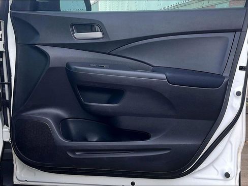 Used 2015 Honda CR-V LX image 23