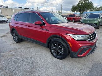 Used 2022 Volkswagen Tiguan SE video 1
