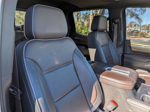 Used 2022 GMC Sierra 1500 Denali w/ Denali Reserve Package image 37