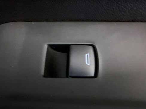 Used 2024 Chevrolet Silverado 1500 Custom image 29