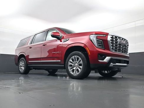 New 2026 GMC Yukon XL Denali w/ Sun & Power Step Package image 24