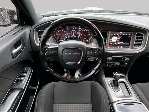 Used 2022 Dodge Charger GT RWD image 6