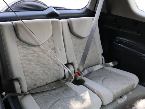 Used 2011 Toyota RAV4 4WD w/ Base L4 Extra Value Pkg image 23