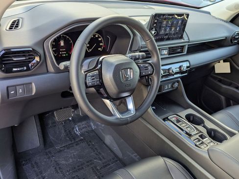 New 2025 Honda Pilot EX-L image 7