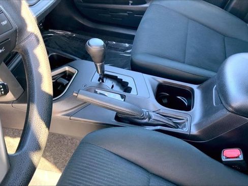 Used 2018 Toyota RAV4 LE w/ All Weather Liner Package image 17