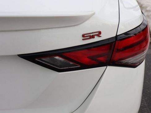 Certified 2025 Nissan Sentra SR image 28