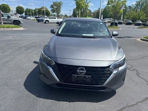 Used 2024 Nissan Sentra SV image 10