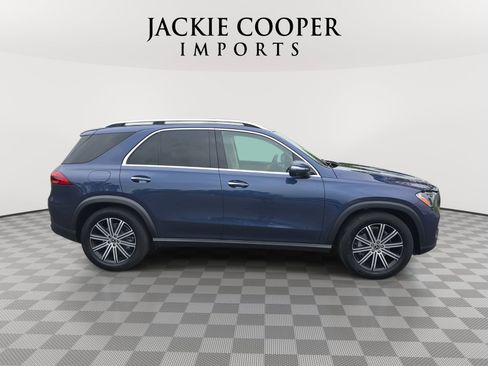 Certified 2025 Mercedes-Benz GLE 350 4MATIC image 4