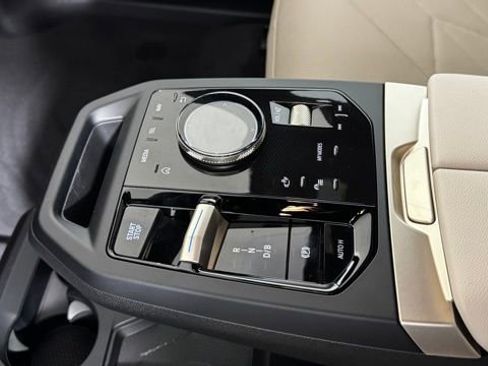 New 2026 BMW iX xDrive45 image 15