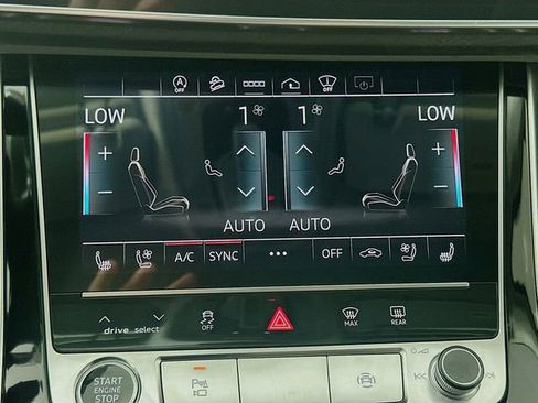 Used 2021 Audi Q7 3.0T Prestige AWD/4WD image 16
