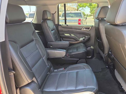 Used 2018 GMC Yukon XL Denali w/ Denali Ultimate Package AWD/4WD image 17