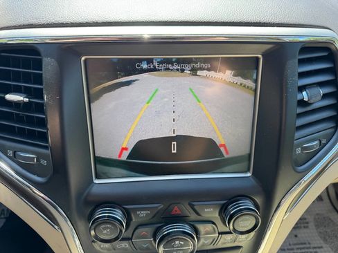 Used 2015 Jeep Grand Cherokee Overland image 42