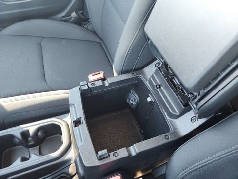 Used 2023 Jeep Gladiator Willys image 44