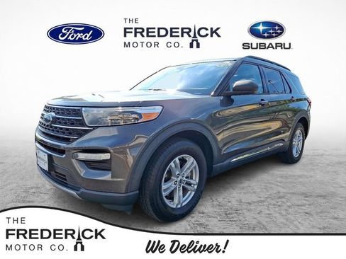 Used 2020 Ford Explorer XLT w/ Equipment Group 202A AWD/4WD image 1