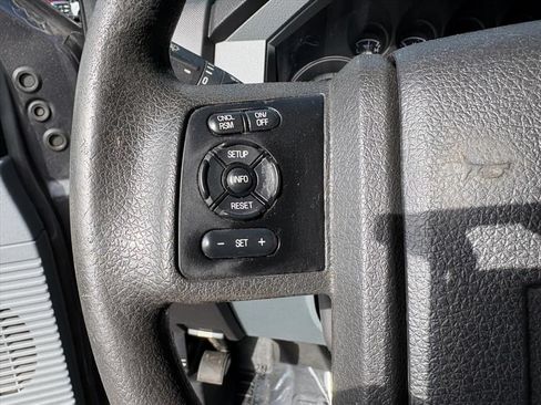 Used 2016 Ford F250 XL w/ Power Equipment Group AWD/4WD image 21