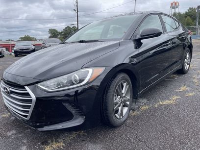 Used 2017 Hyundai Elantra SE