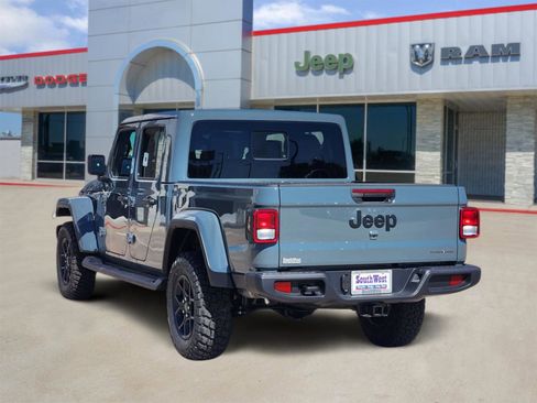 New 2026 Jeep Gladiator Sport image 4