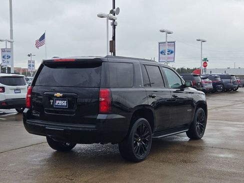 Used 2020 Chevrolet Tahoe LT w/ Luxury Package RWD image 5