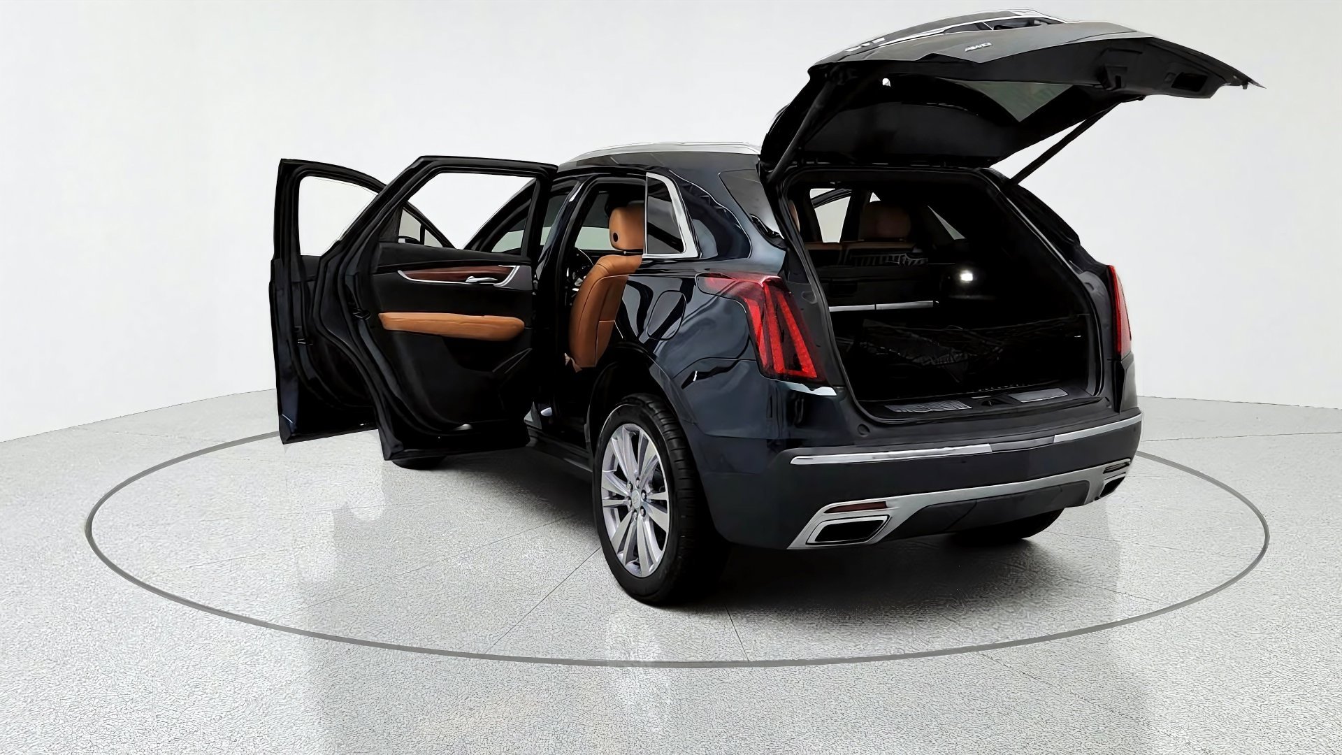 Used 2024 Cadillac XT5 Premium Luxury w/ Technology Package AWD/4WD image 11