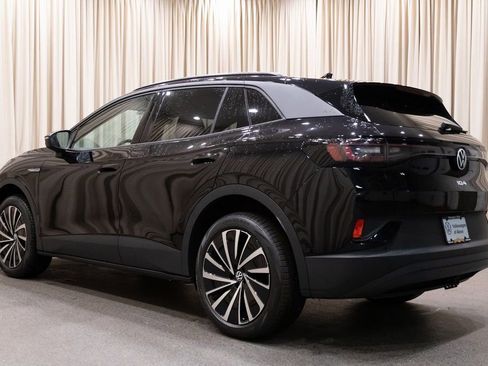 New 2025 Volkswagen ID.4 Pro AWD/4WD image 5