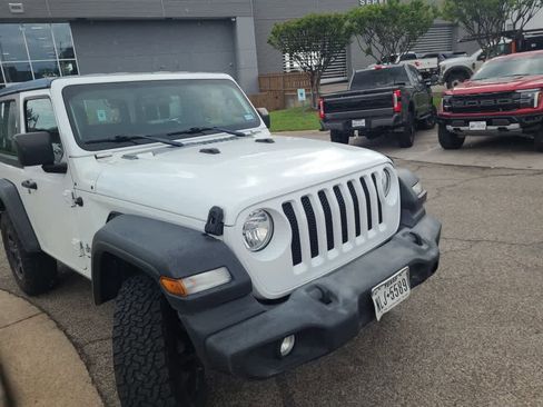 Used 2020 Jeep Wrangler Sport image 2
