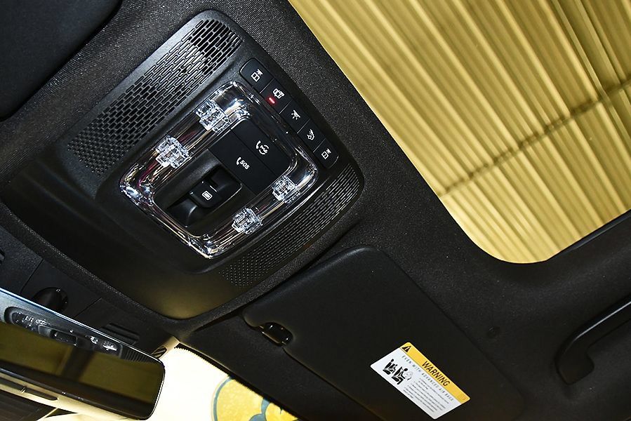Used 2023 Mercedes-Benz GLB 35 AMG 4MATIC image 25