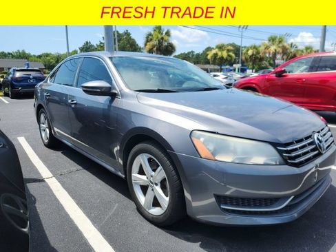 Used 2012 Volkswagen Passat TDI SE FWD image 1