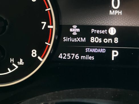 Used 2021 Nissan Rogue SV FWD image 26