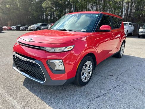 Used 2020 Kia Soul LX image 3
