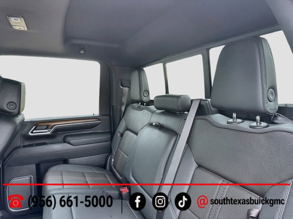 Used 2026 Chevrolet Silverado 2500 High Country w/ Midnight Edition AWD/4WD image 25