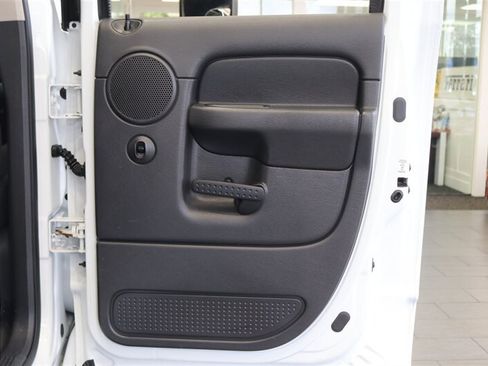 Used 2005 Dodge Ram 2500 Truck SLT AWD/4WD image 71