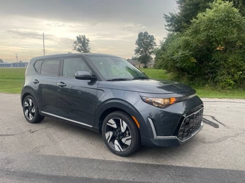 Certified 2023 Kia Soul GT-Line FWD image 4