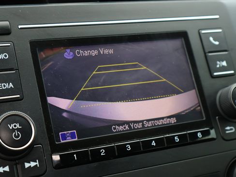 Used 2018 Honda Civic Sport image 5