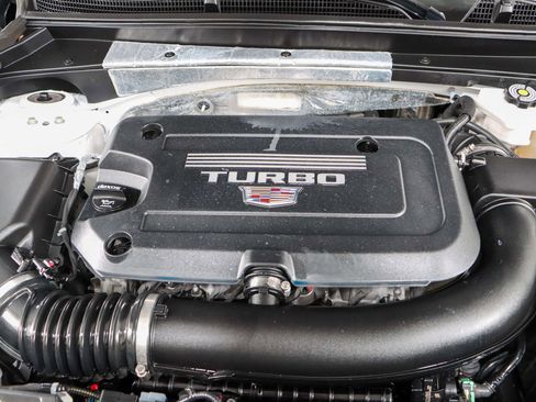 Used 2023 Cadillac XT4 Sport w/ Sun And Sound Package image 31