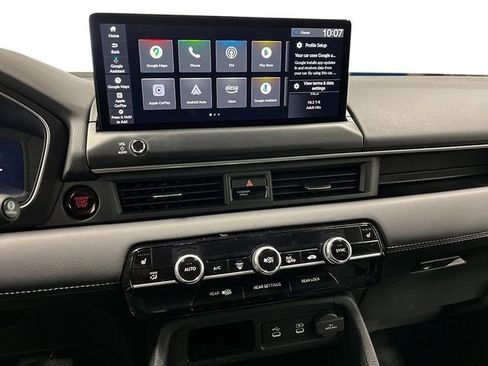 New 2026 Honda Pilot Touring image 17