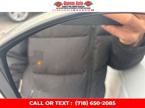 Used 2017 Land Rover Discovery Sport HSE image 37